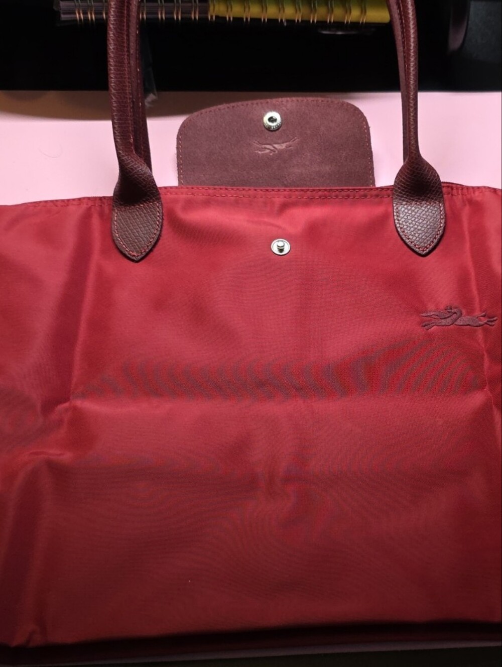 Longchamp Le Pliage. Red Nylon Zip Bag   Green Line Large